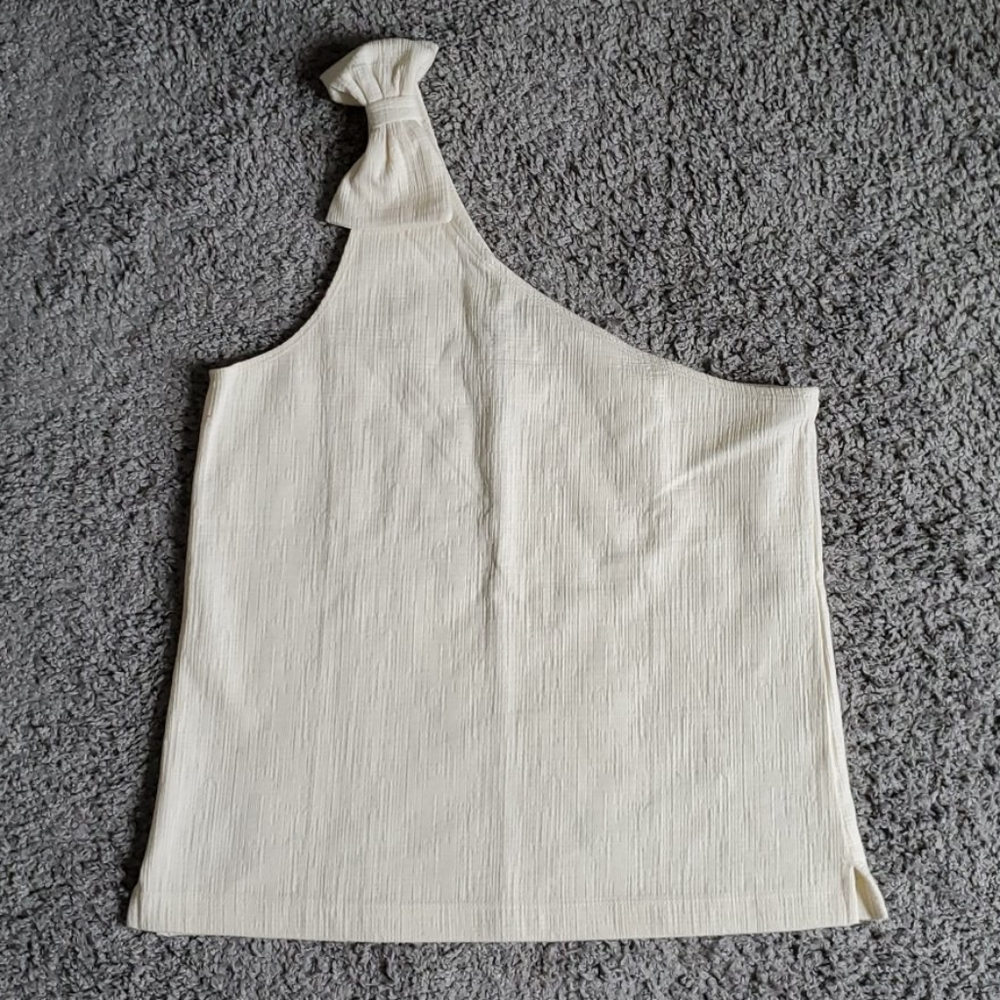 NWT 💕 J. Crew One Shoulder Bow Top